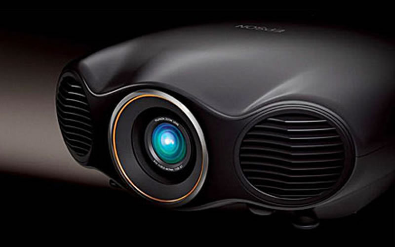 EPSON EH-LS10000 Projector Reviews