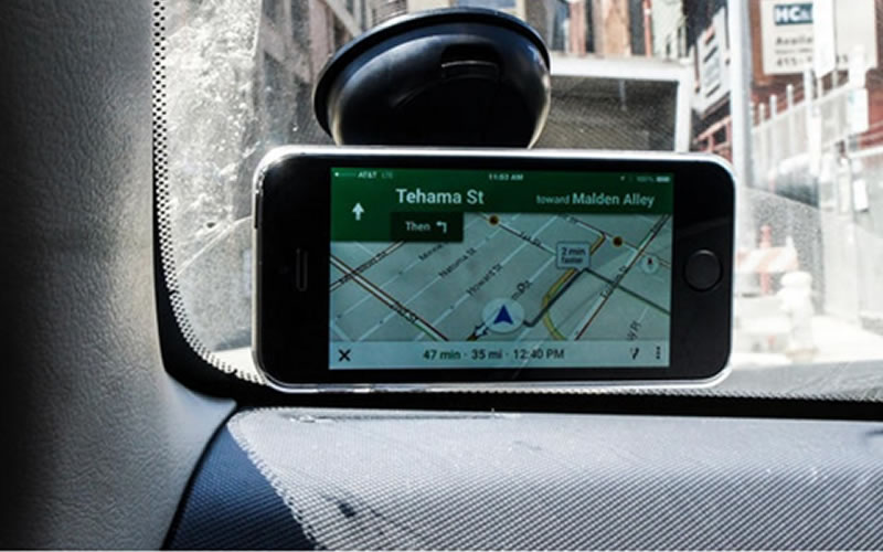 The Universal Magnetic Phone Mount What It Can