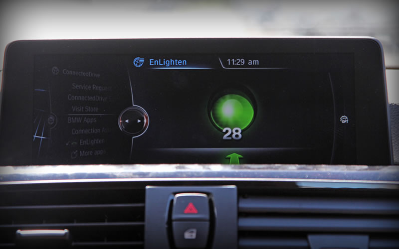 BMW wants you to know whenever traffic lights change