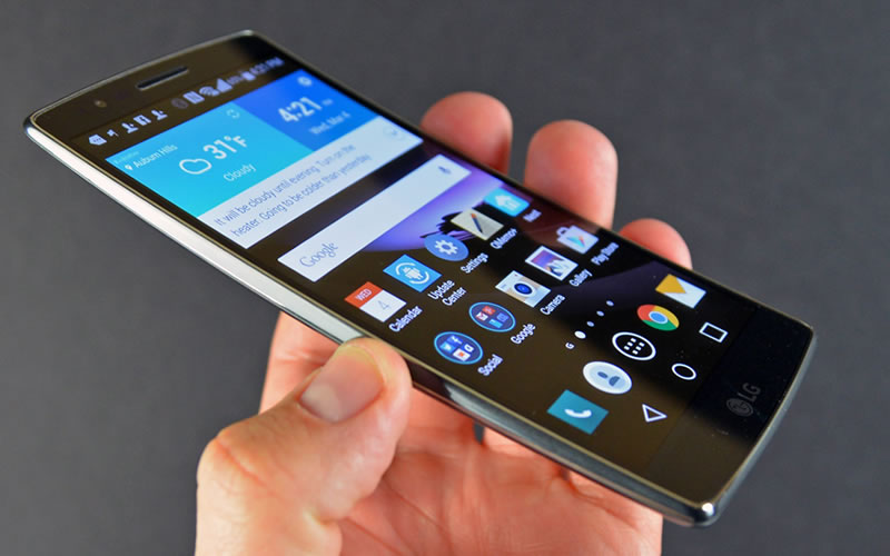 A Look at The New LG G Flex 2