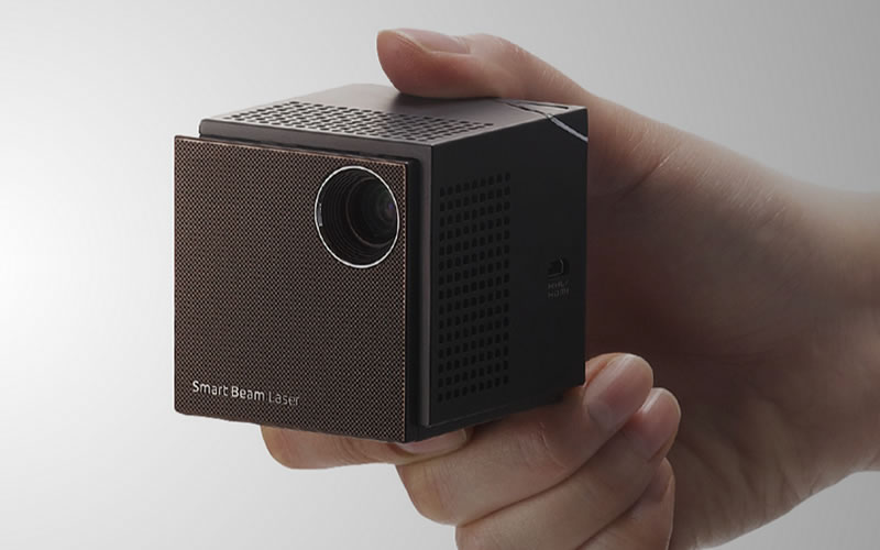 UO Smart Beam Laser Projector Reviews
