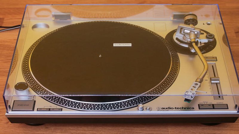 Audio-Technica LP120-USB Review - Digitize Your Vinyl Collection With This All-in-One Turntable