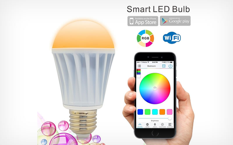 Flux Smartphone Controlled Dimmable LED Light Bulb Personalizes Rooms with Over 16 Million Colors