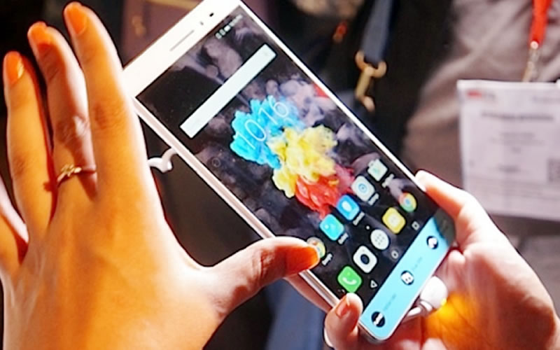 Lenovo PHAB Plus Phablet Review