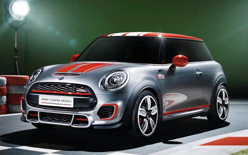 MINI John Cooper Works 2015 - Little Package, Bigger Fun