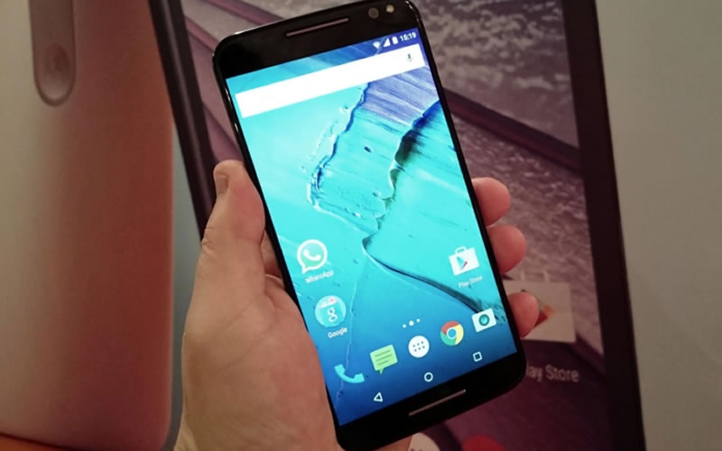 Meet the Ergonomic Moto X Style