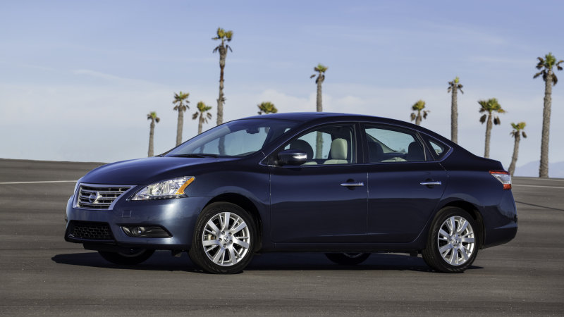 2016 Nissan Sentra - A Bolder Face in the Market