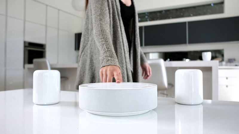 HiddenHUB - The Sound System That Adapts to the Shape of the Room