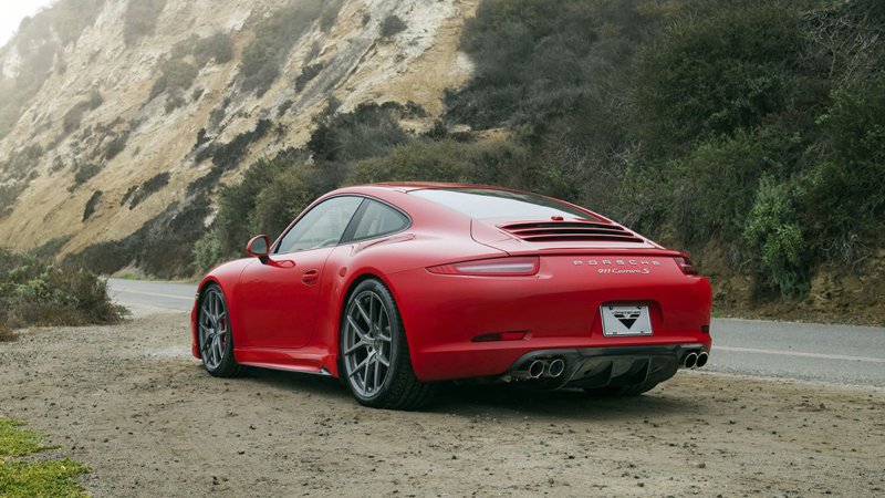Porsche 911 Carrera S 2015 Review – Faster, Cleaner, and Turbocharged
