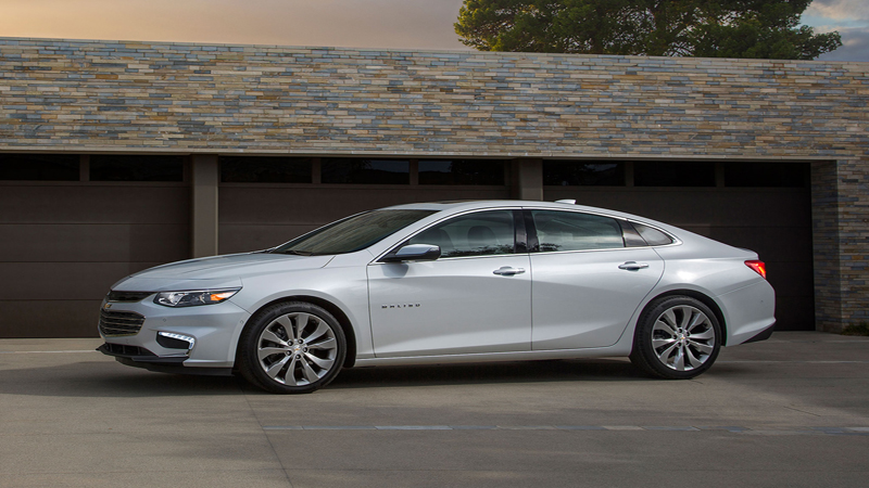2016 Chevrolet Malibu Review - Watching Your Every Move