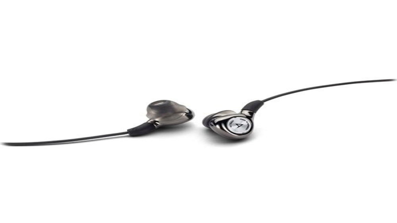 Astell & Kern AK T8iE Review - The First Tesla Technology In-Ear Headphones
