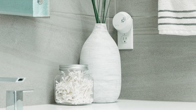 Pura Scents - Smart Nightlight and Air Freshener in One Package