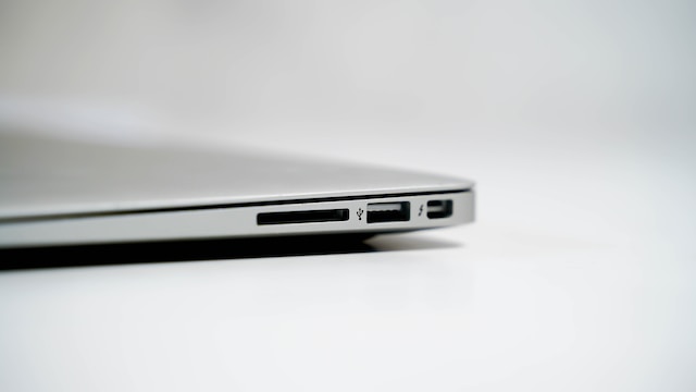 USB port on laptop