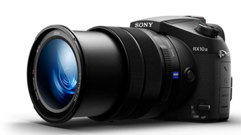 Sony RX10 III - Gives Photographers the Zoom Lens They Need and Want