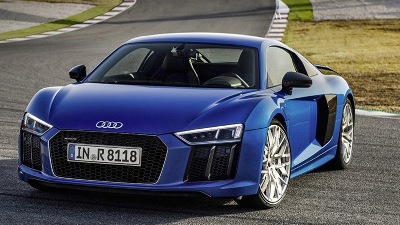 2016 Audi R8 V10 Plus Review - A New Face and Other Changes to Keep up With the Times