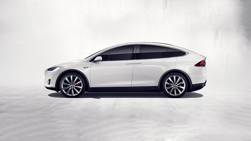 2016 Tesla Model X P90D Review - Taking a Look at One of the Automaker's Latest Offerings