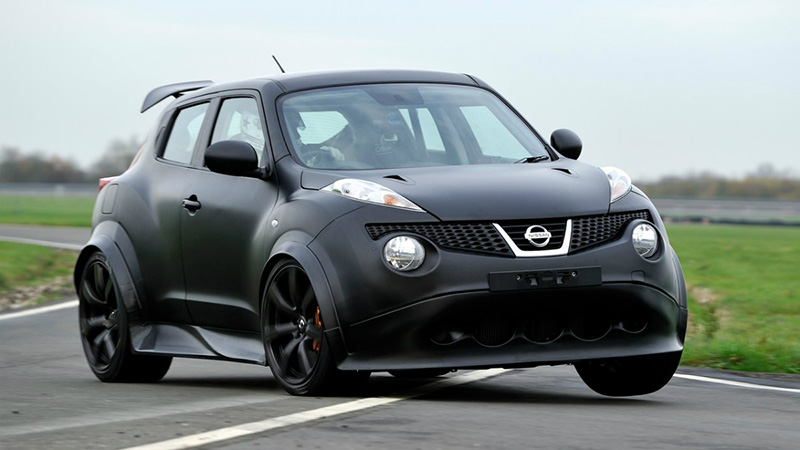 Nissan Juke-R Review - R for Ridiculous, as in Ridiculously Overpowered Crossover