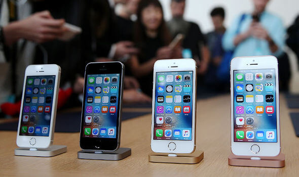 Apple-iPhone-SE-Launch-Live-UK-Pre-Order-New-iPhone-SE-Apple-iPhone-iPad-Air-3-UK-Release-Date-Apple-iPad-Pro-97inch-iPad-Air-3-654375
